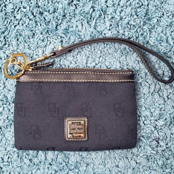 Dooney & Bourkey Wristlet - Picture 1 of 9